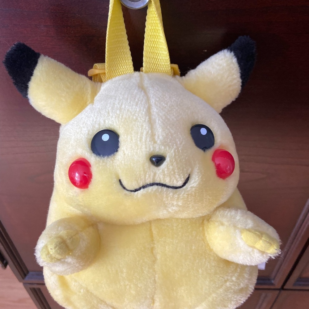 Vintage Retro 90s Club Kid Pikachu Pokémon Collectible CUTE Bag Backpack
